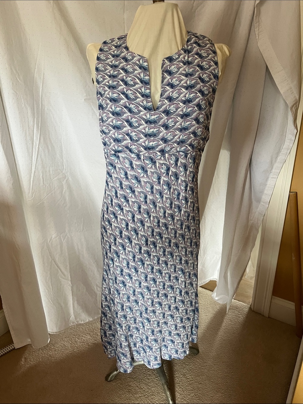 Sleeveless Blue Floral Midi Dress